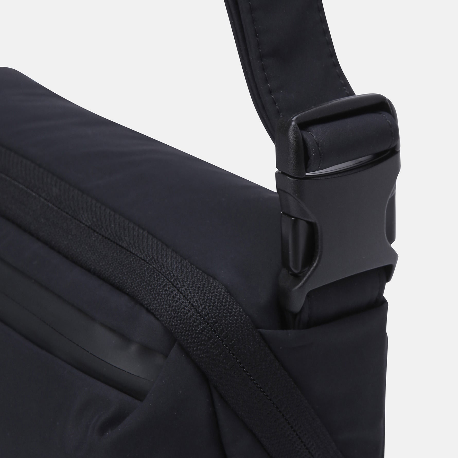 DUALIS SLIM CROSS BAG SM 中性 側背包