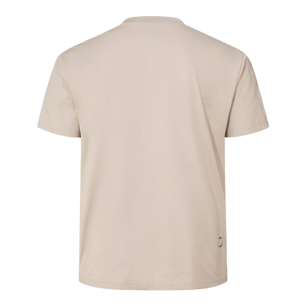 ENGINEERED MESH OVER-FIT SHORT-SLEEVE T-SHIRT 中性 運動上衣