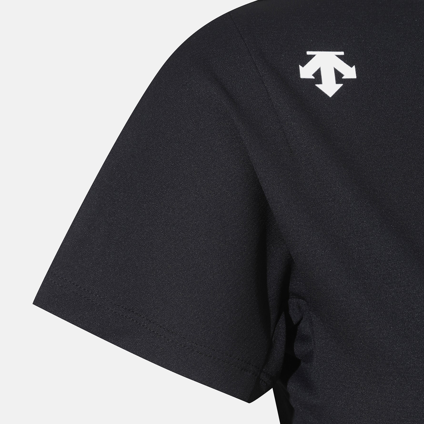 RUNNING ESSENCIAL   HALF SLEEVET-SHIRTS 女士 運動上衣