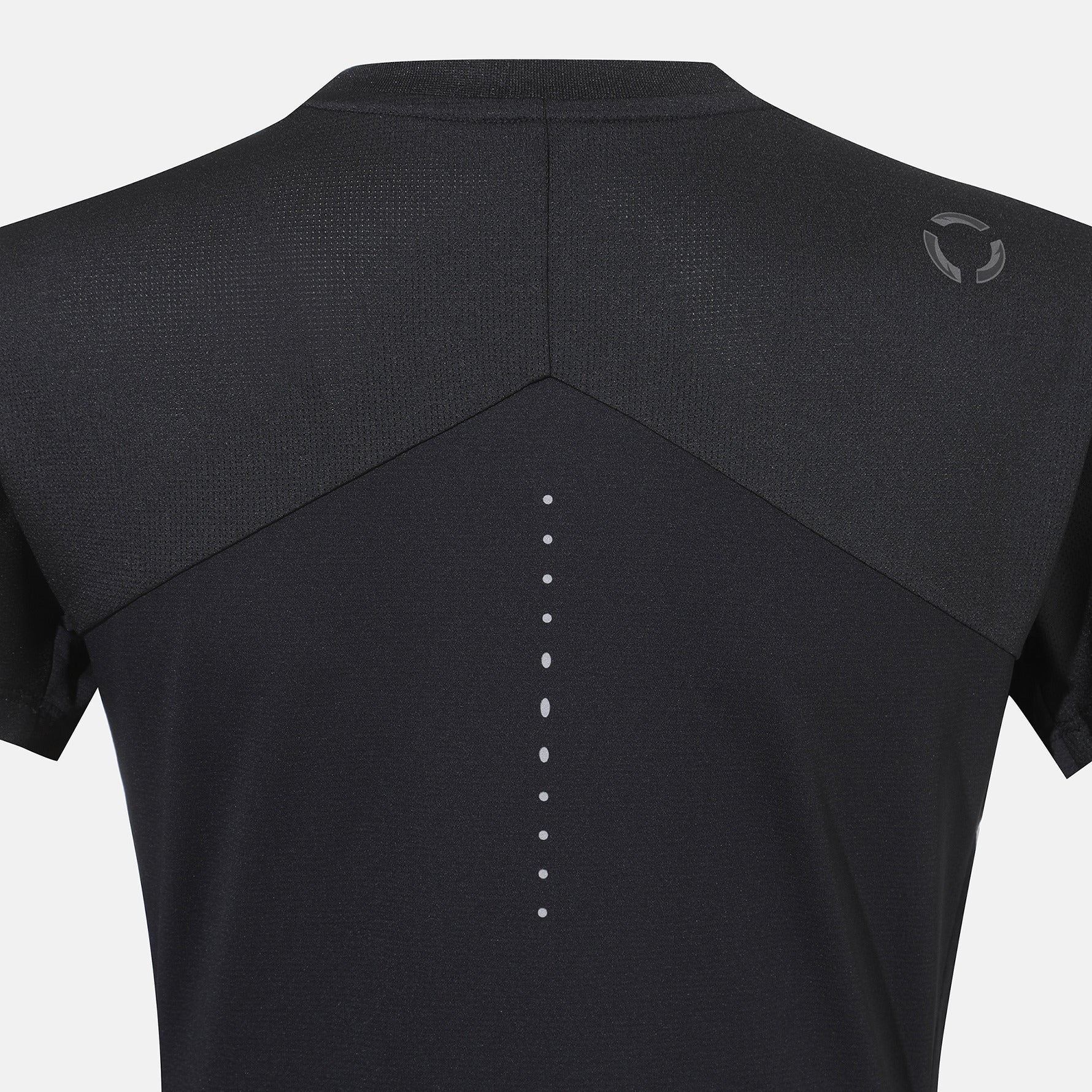 RUNNING ESSENCIAL   HALF SLEEVET-SHIRTS 女士 運動上衣