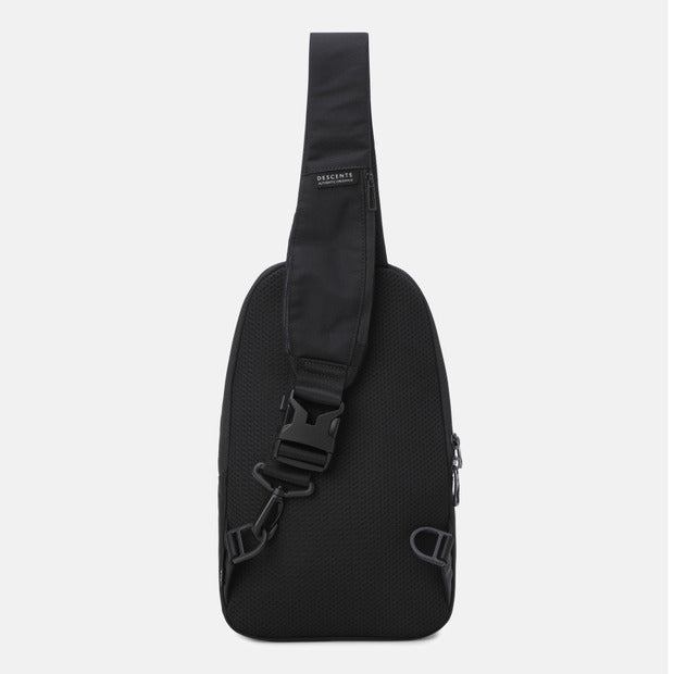 SPORTS BASIC LIGHTWEIGHT SLINGBACK M 中性 運動側背包