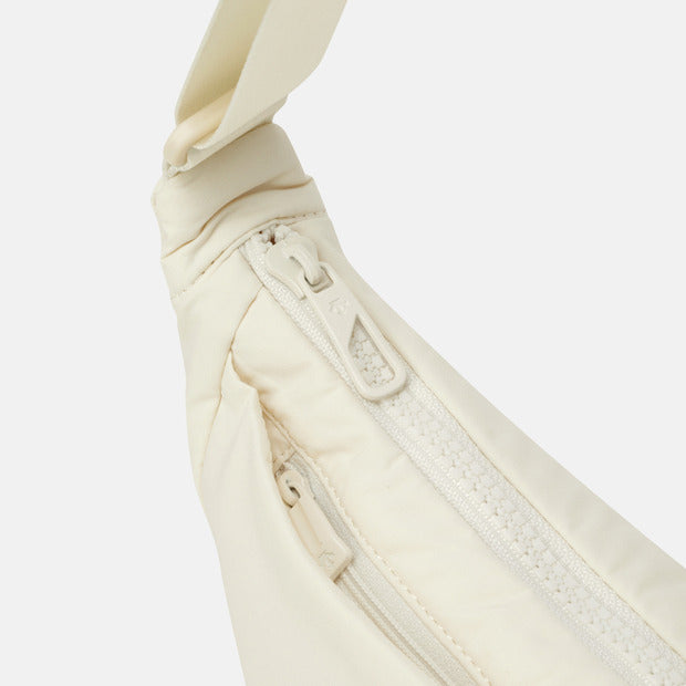 SPORTS BASIC LIGHTWEIGHT HALF MOON BAG 中性 運動休閒肩背包