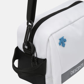 TRAINING POUCH 中性 側背包