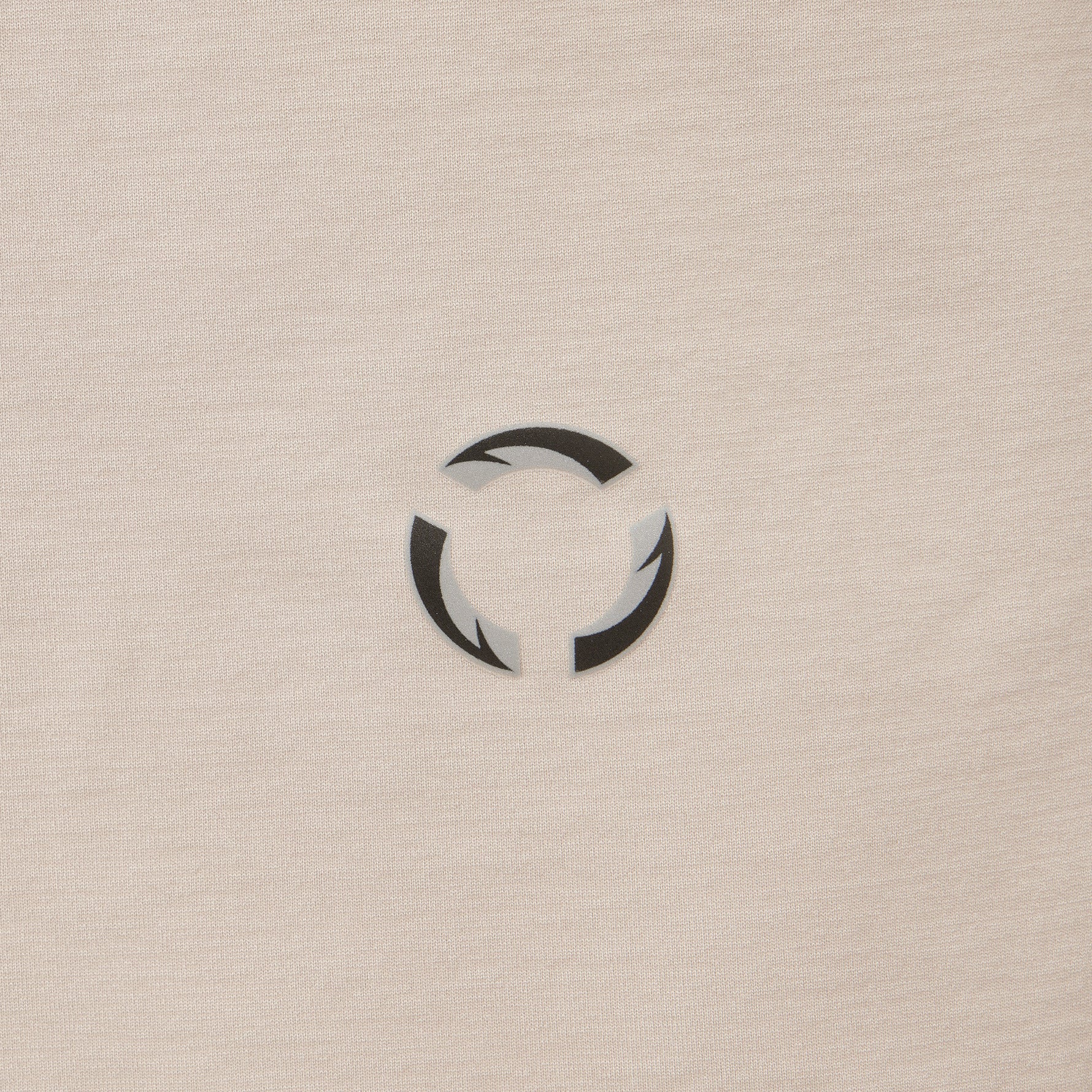 ENGINEERED MESH OVER-FIT SHORT-SLEEVE T-SHIRT 中性 運動上衣