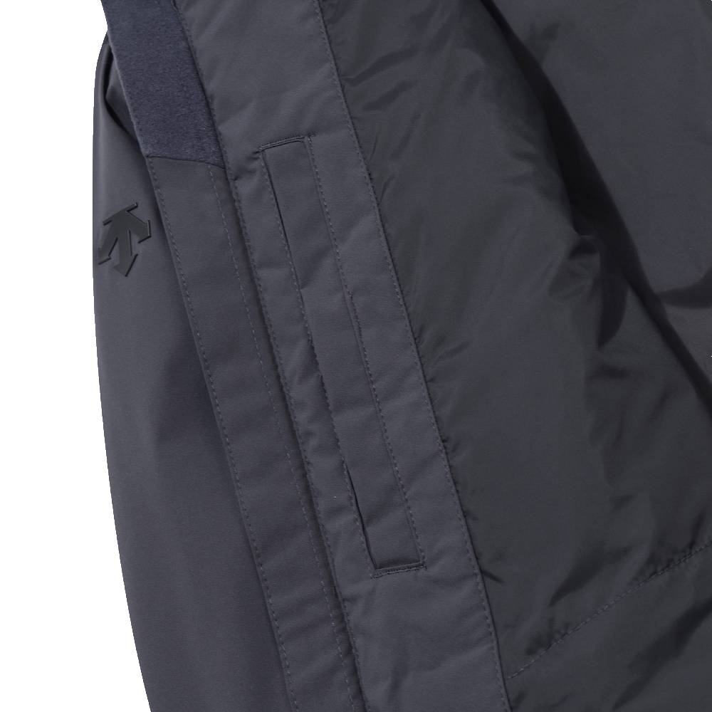 HOODED PADDED JACKET 男士 運動外套