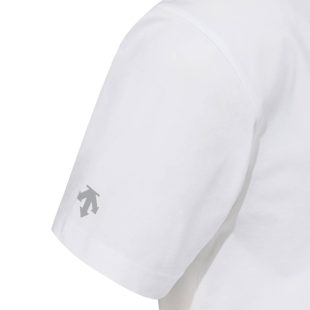 ENGINEERED MESH OVER-FIT SHORT-SLEEVE T-SHIRT 中性 運動上衣