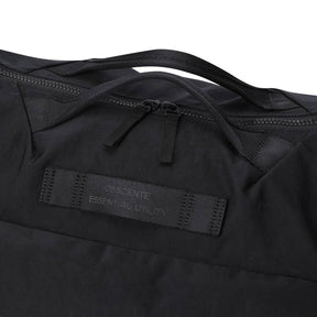 ESSENTIAL UTILITY CROSSBODY BAG L 中性 訓練肩背包