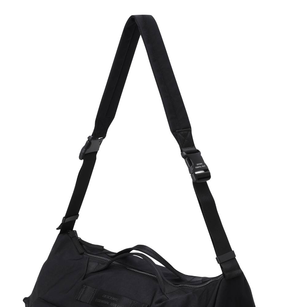 ESSENTIAL UTILITY CROSSBODY BAG L 中性 訓練肩背包