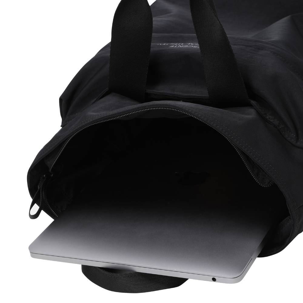 ESSENTIAL UTILITY 2-WAY TOTE BAG 中性 運動後背包