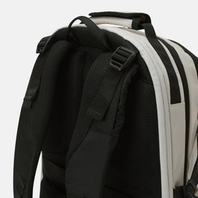 ENTER 3.0 BACKPACK (27-31L EXPANDABLE) 中性 運動後背包