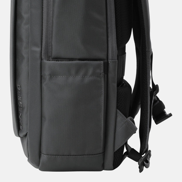 CITY COMMUTER BACKPACK 23 中性 運動後背包