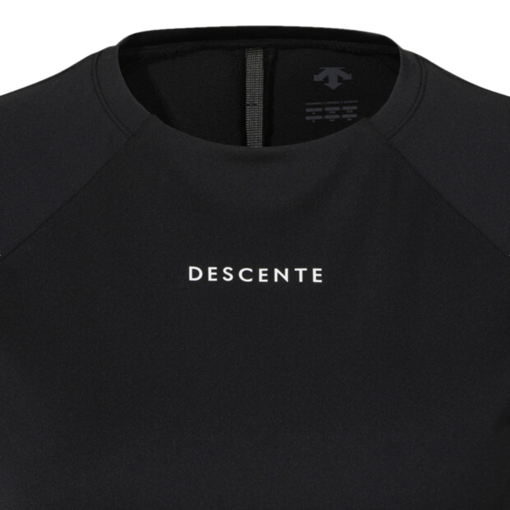 SLIM-FIT SHORT SLEEVE T-SHIRTS  女士 運動上衣