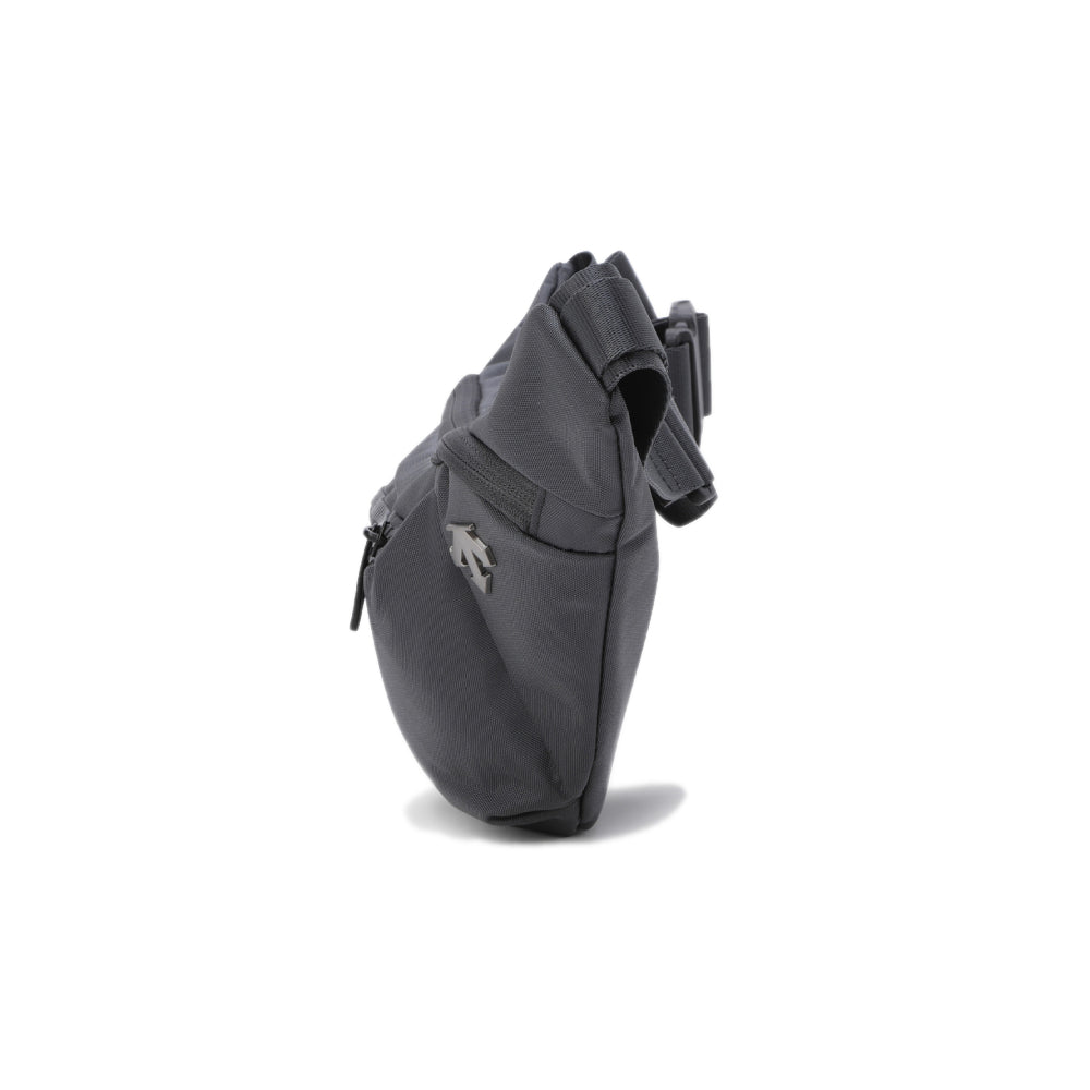 TRAVEL HIPSACK  中性 腰包