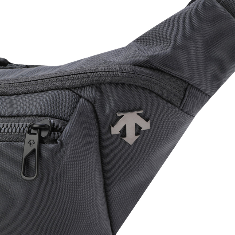 TRAVEL HIPSACK  中性 腰包