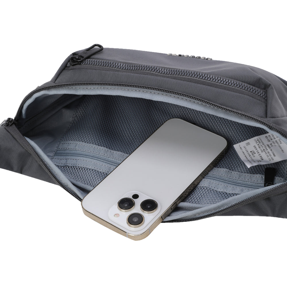 TRAVEL HIPSACK  中性 腰包
