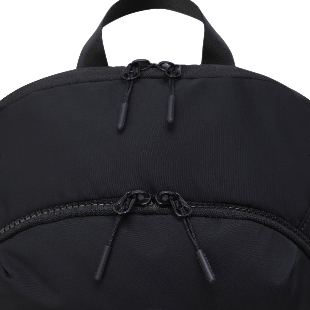 LIGHT CASUAL BACKPACK 15L 中性 訓練後背包