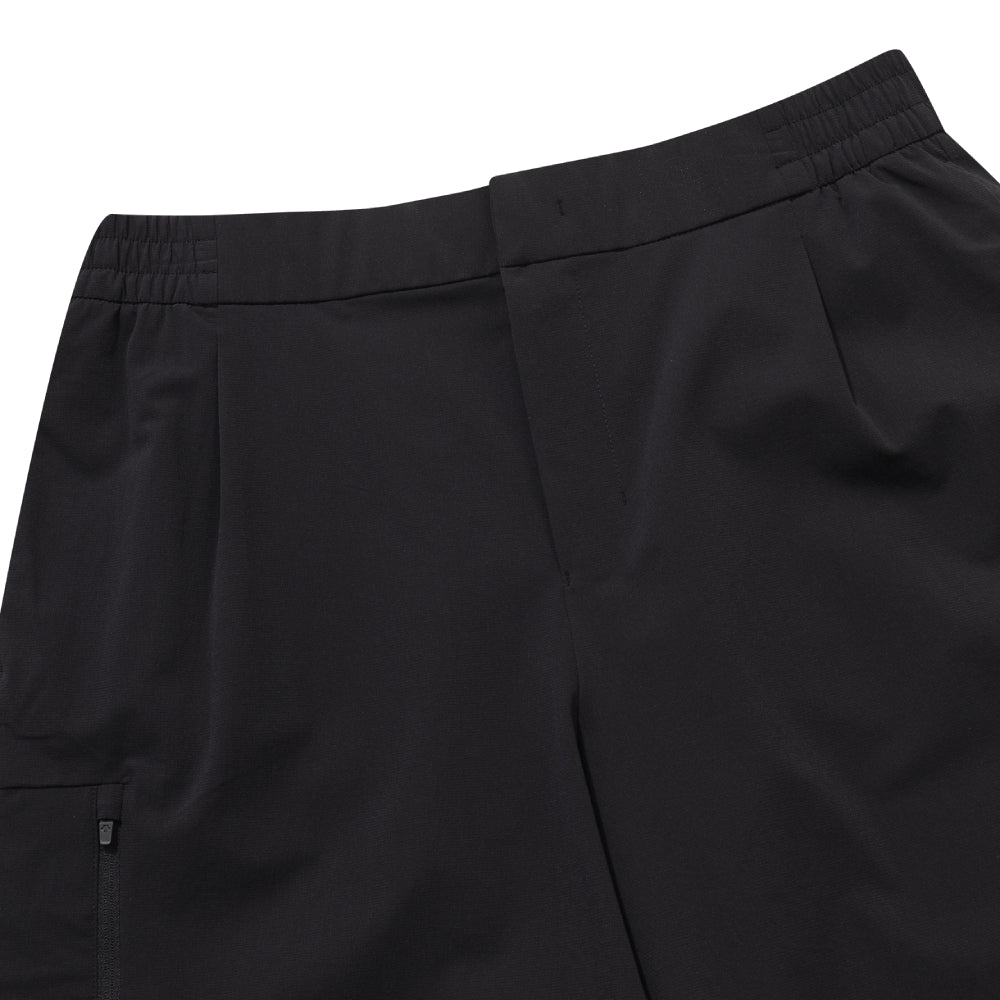 MEN AIR-STRETCH WOVEN HALF PANTS 男士 運動短褲