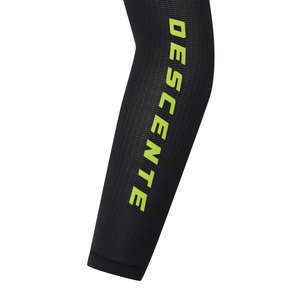 RUNNING HYBRID MESH ARM SLEEVES 中性 運動護臂