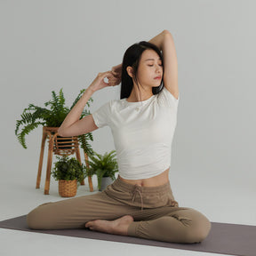 WOMEN'S CROPPED SLIM FIT SHORT SLEEVE T SHIRT 女士 訓練短袖T恤